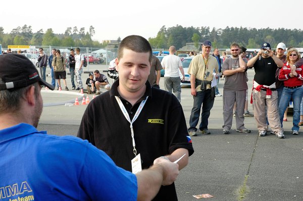 foto k příspěvku  od Shr3k